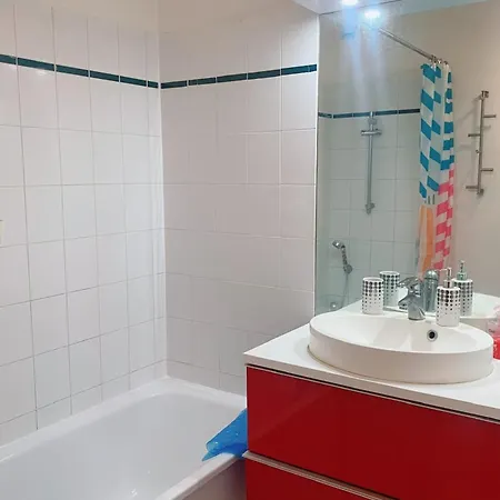 Apartamento Comfortable 50 M With Parking